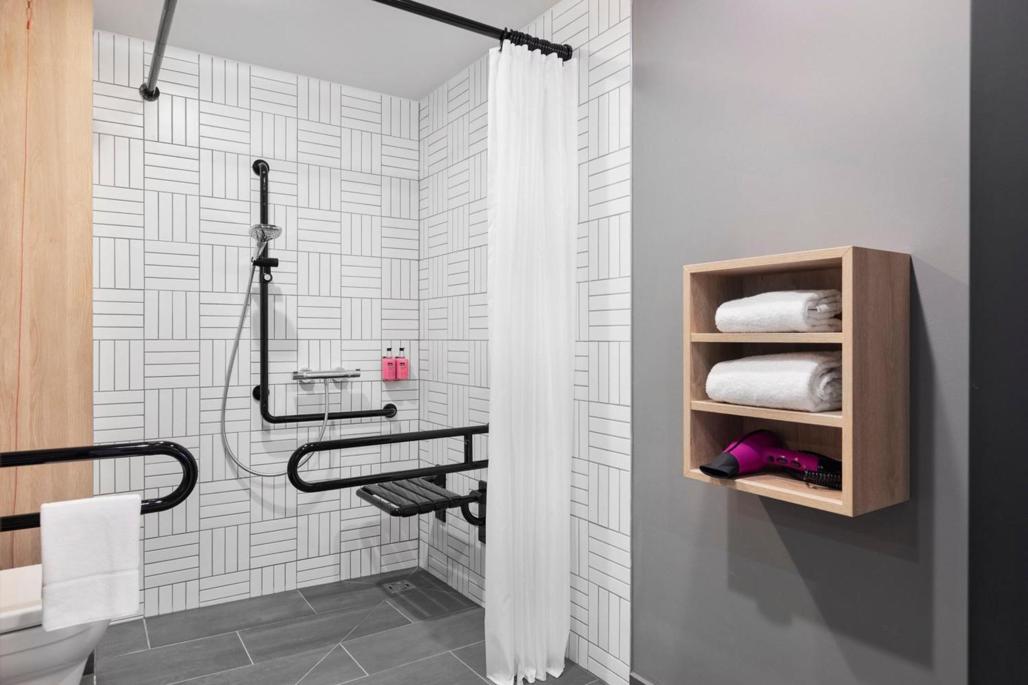 Moxy Vienna City East מראה חיצוני תמונה